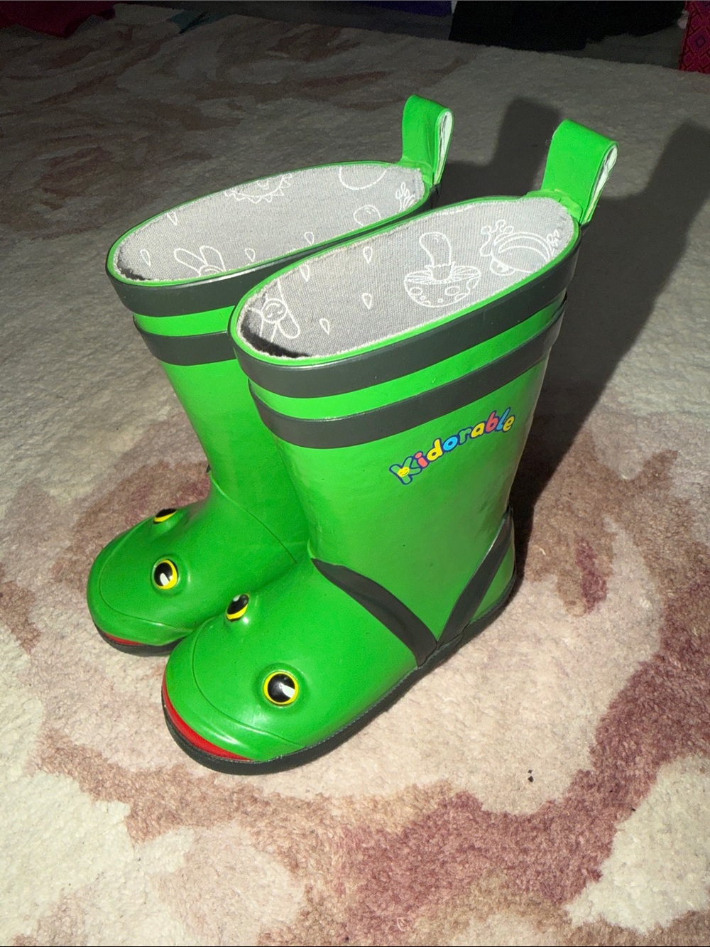 Kidorable Bright Green Frog Rain Boots with Frog Face